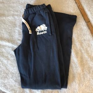 Classic ROOTS straight leg cozy sweatpants